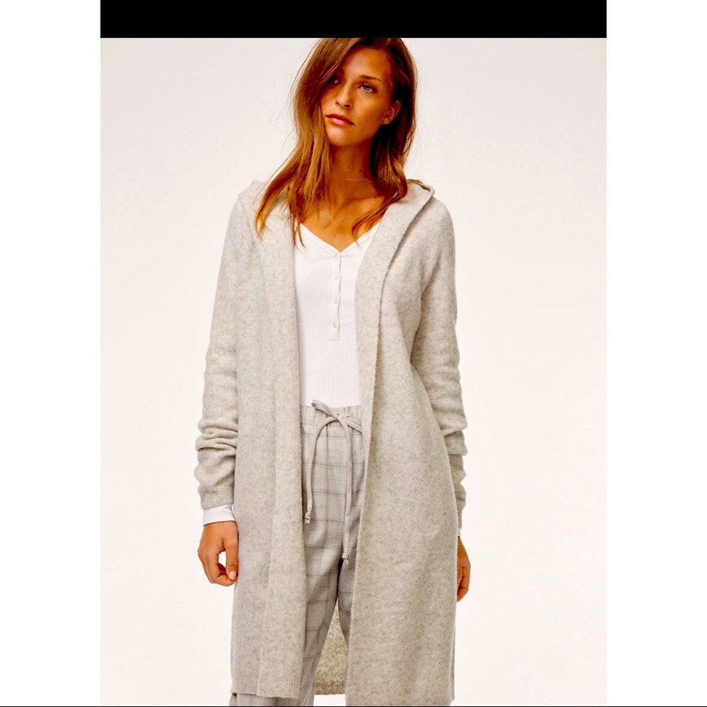 Aritzia The group by Babaton Ammonius Sweater